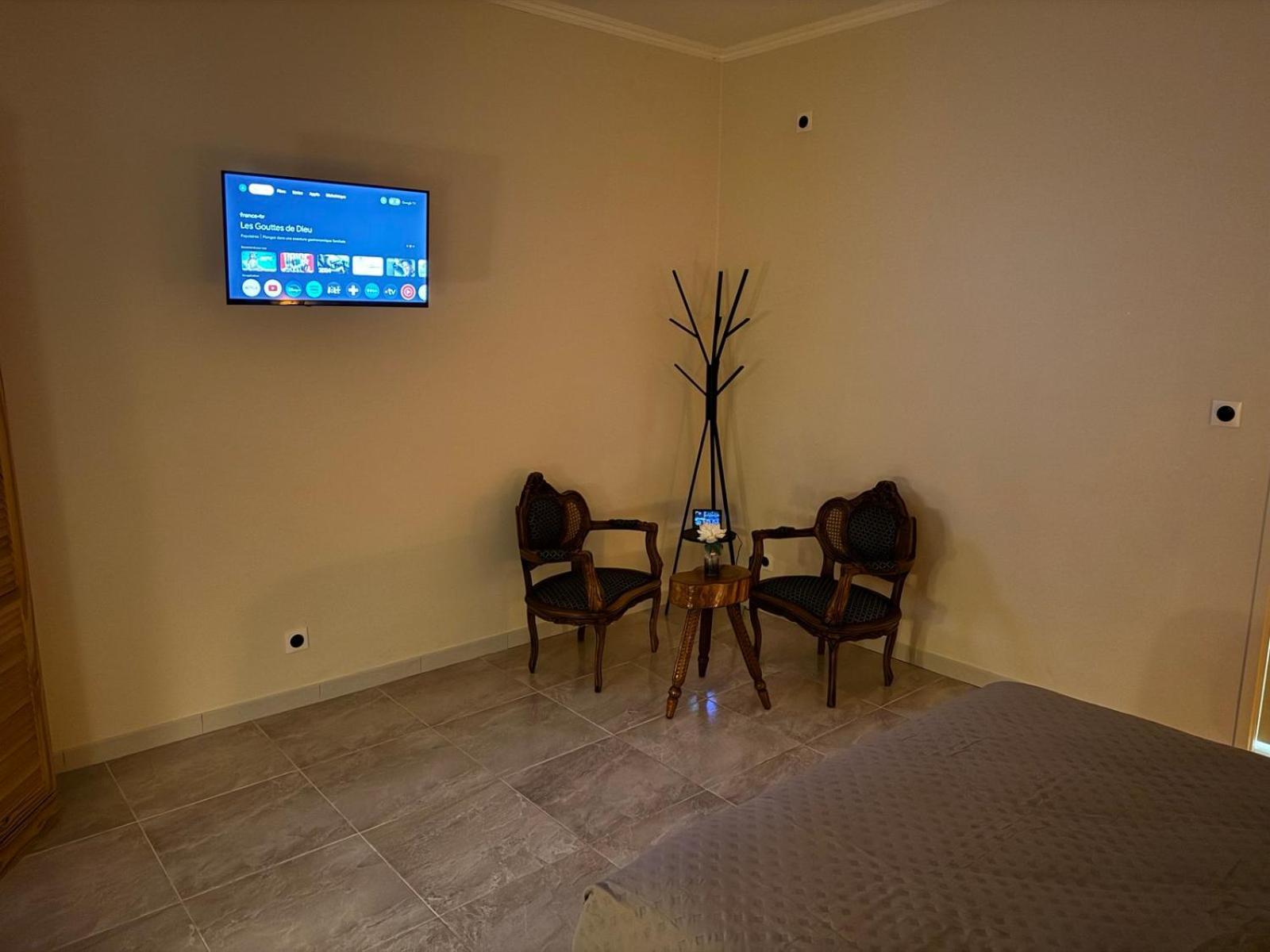 Appartement Luxe Quimper Luaran gambar