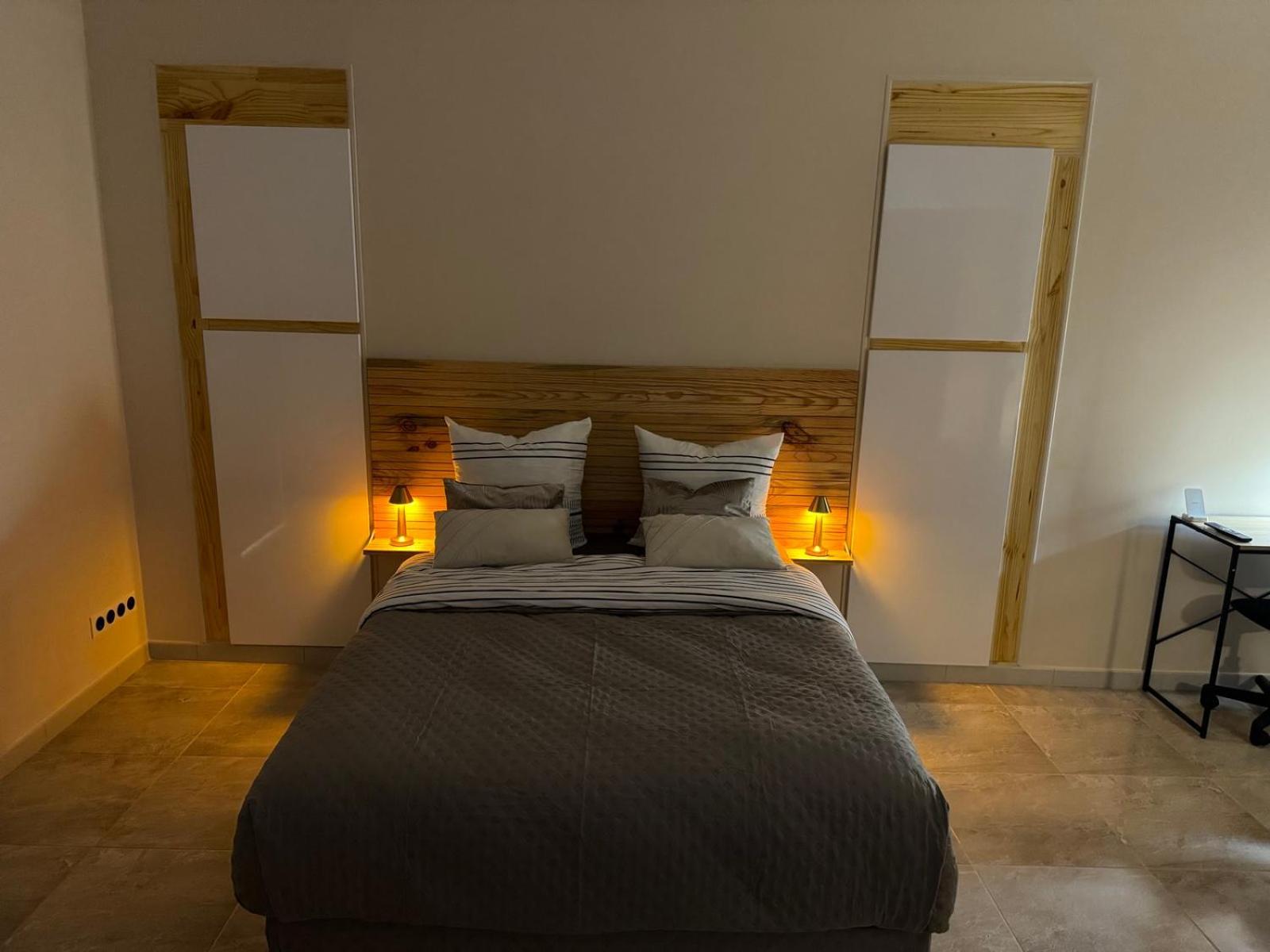 Appartement Luxe Quimper Luaran gambar